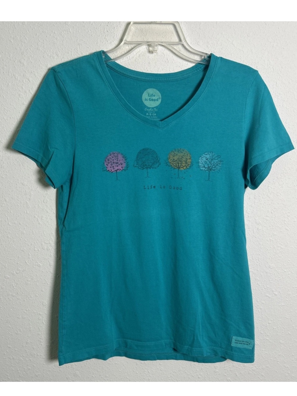 Life is Good Women’s Small Teal T-Shirt Four Seasons Tree T-Shirt Cotton